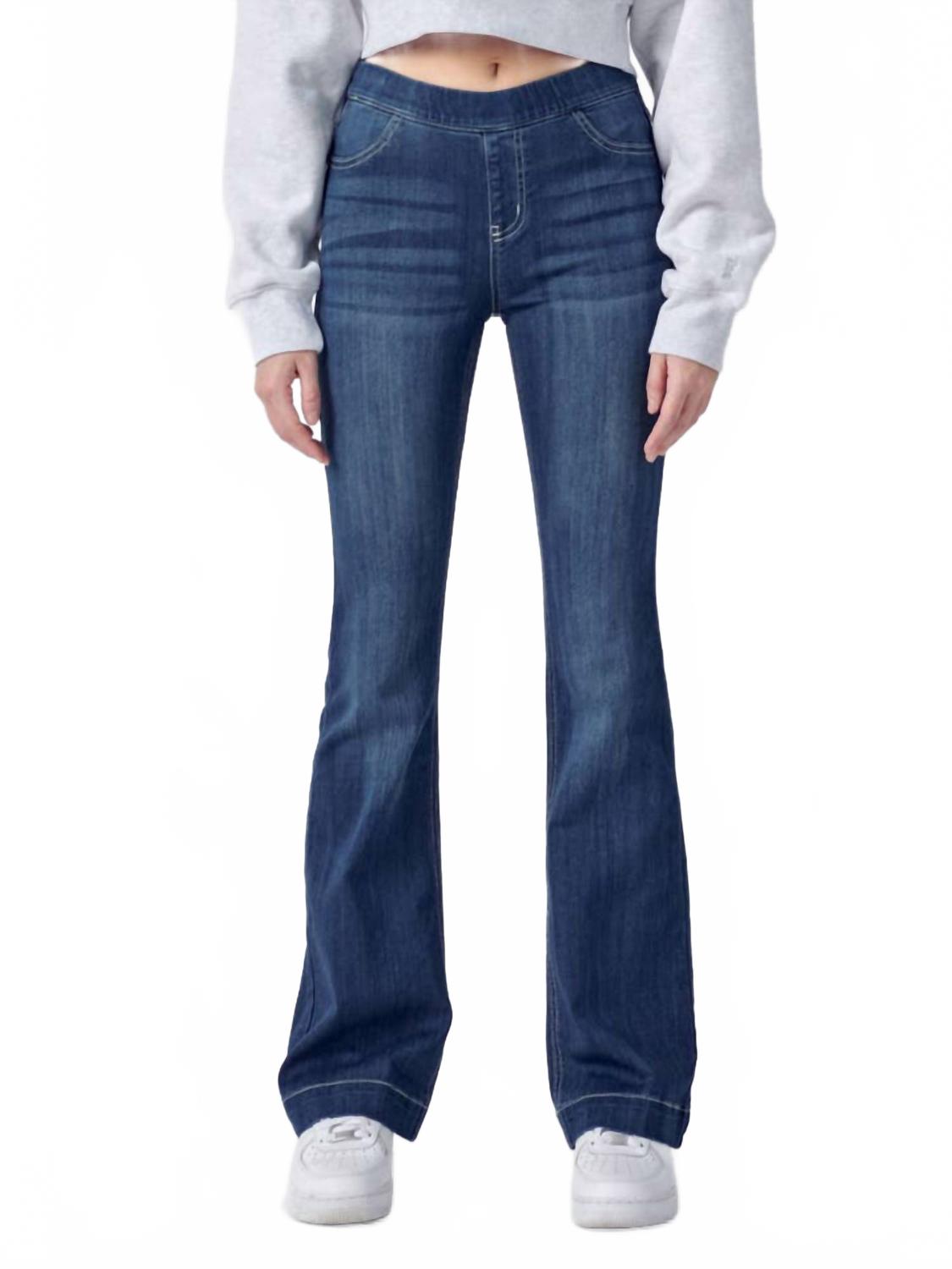 Расклешенные джеггинсы средней посадки, цвет темный Cello, Dark Wash
Расклешенные джеггинсы средней посадки, цвет темный Cello, Dark Wash