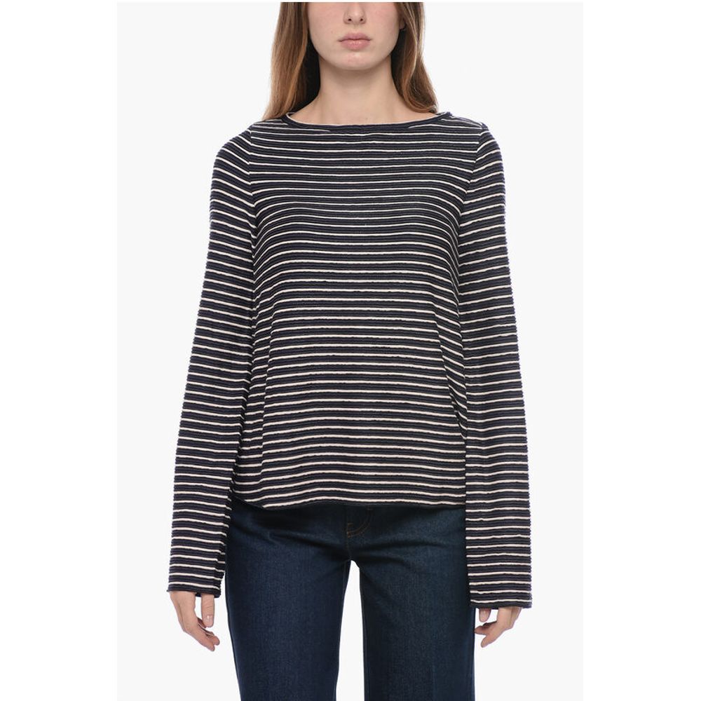 Синий вискозный свитер Armani, Blue
Синий вискозный свитер Armani, Blue