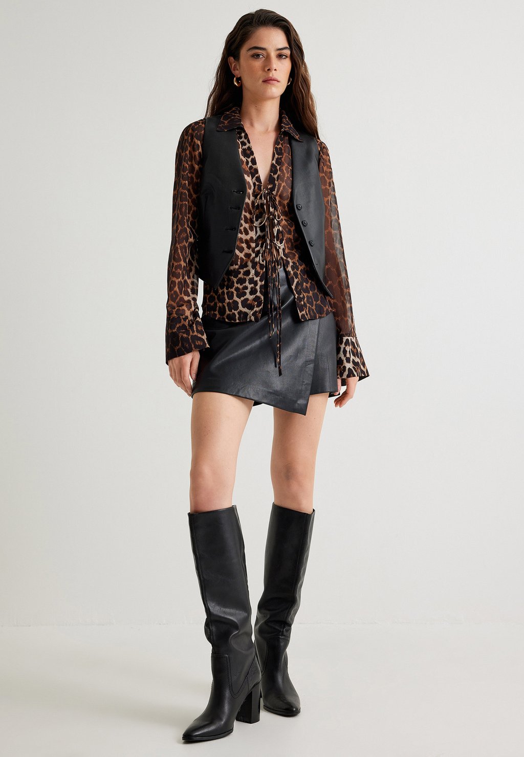 Жилет Koton, черный
Жилет Koton, черный