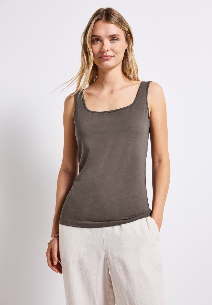 Топ Street One MIT SQUARE NECK, Braun/Mottled Brown
Топ Street One MIT SQUARE NECK, Braun/Mottled Brown