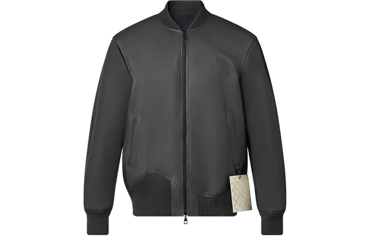 Новые квартальные продукты LV Кожаная куртка мужская темно-серая Louis Vuitton, темно-серый
Новые квартальные продукты LV Кожаная куртка мужская темно-серая Louis Vuitton, темно-серый