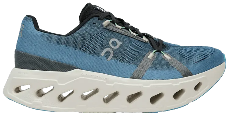 Кроссовки ON Cloudeclipse 'Niagara Ivory', синий
Кроссовки ON Cloudeclipse 'Niagara Ivory', синий