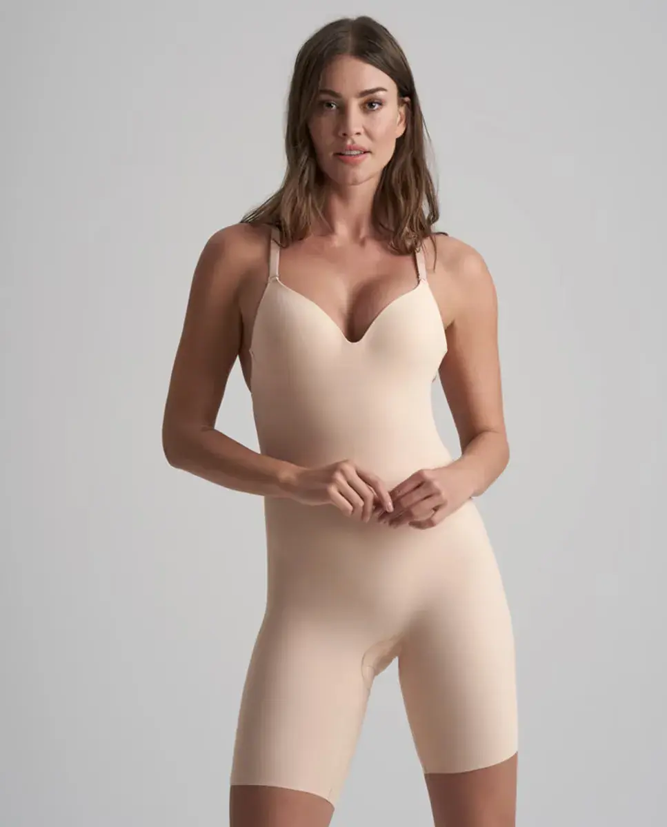 Короткое боди с низкой спинкой Bye Bra, бежевый
Короткое боди с низкой спинкой Bye Bra, бежевый