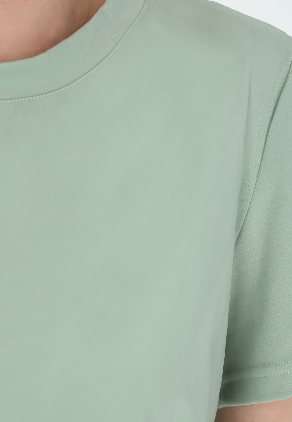 Базовая футболка IZIA, мята
Базовая футболка IZIA, мята