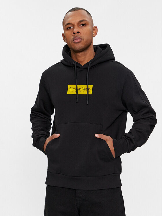 Толстовка обычного кроя Calvin Klein, черный
Толстовка обычного кроя Calvin Klein, черный