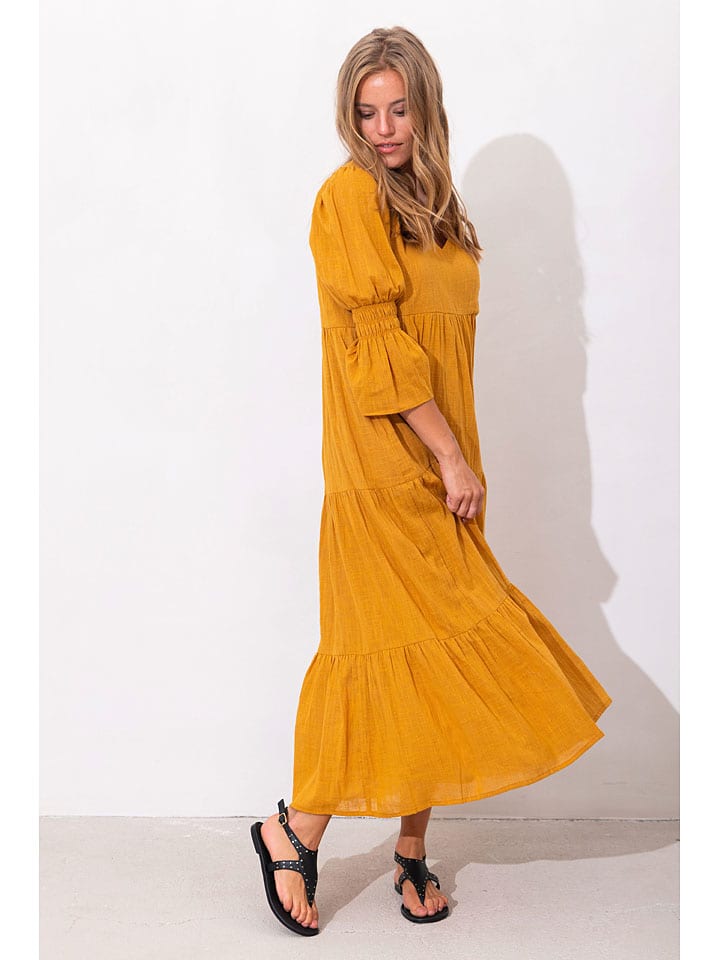 Длинное платье RUBY TUESDAY, светло-коричневый
Длинное платье RUBY TUESDAY, светло-коричневый