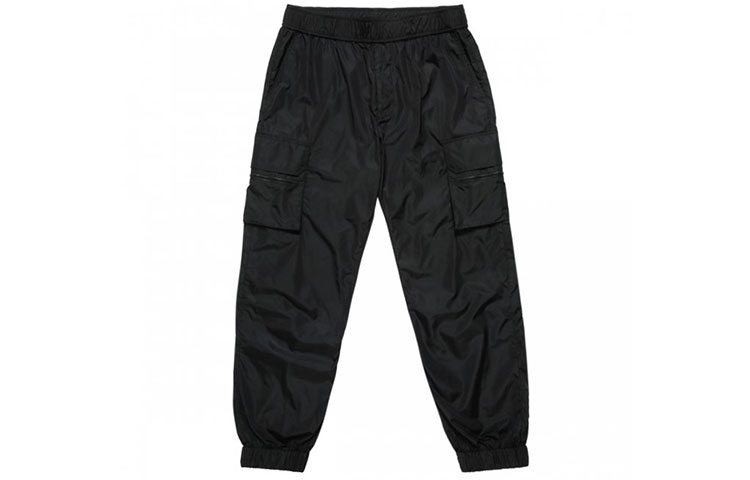 Брюки карго мужские черные Valentino
Брюки карго мужские черные Valentino