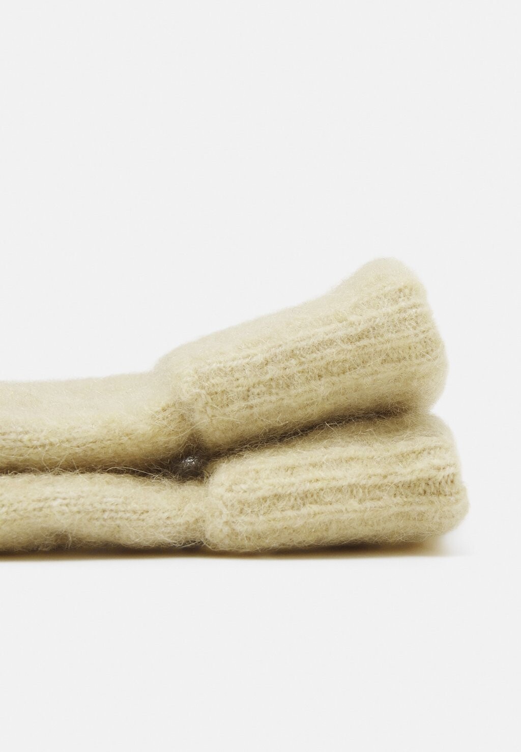 Рукавицы MEAW UNiSEX DRYKORN, светло-желтый
Рукавицы MEAW UNiSEX DRYKORN, светло-желтый