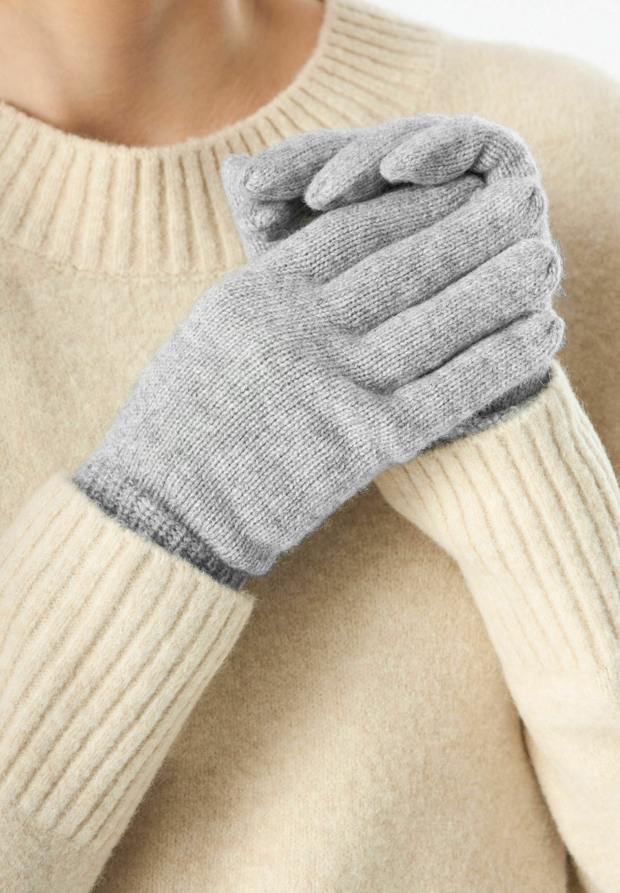 Перчатки Codello SOLID, Grau/Grey
Перчатки Codello SOLID, Grau/Grey