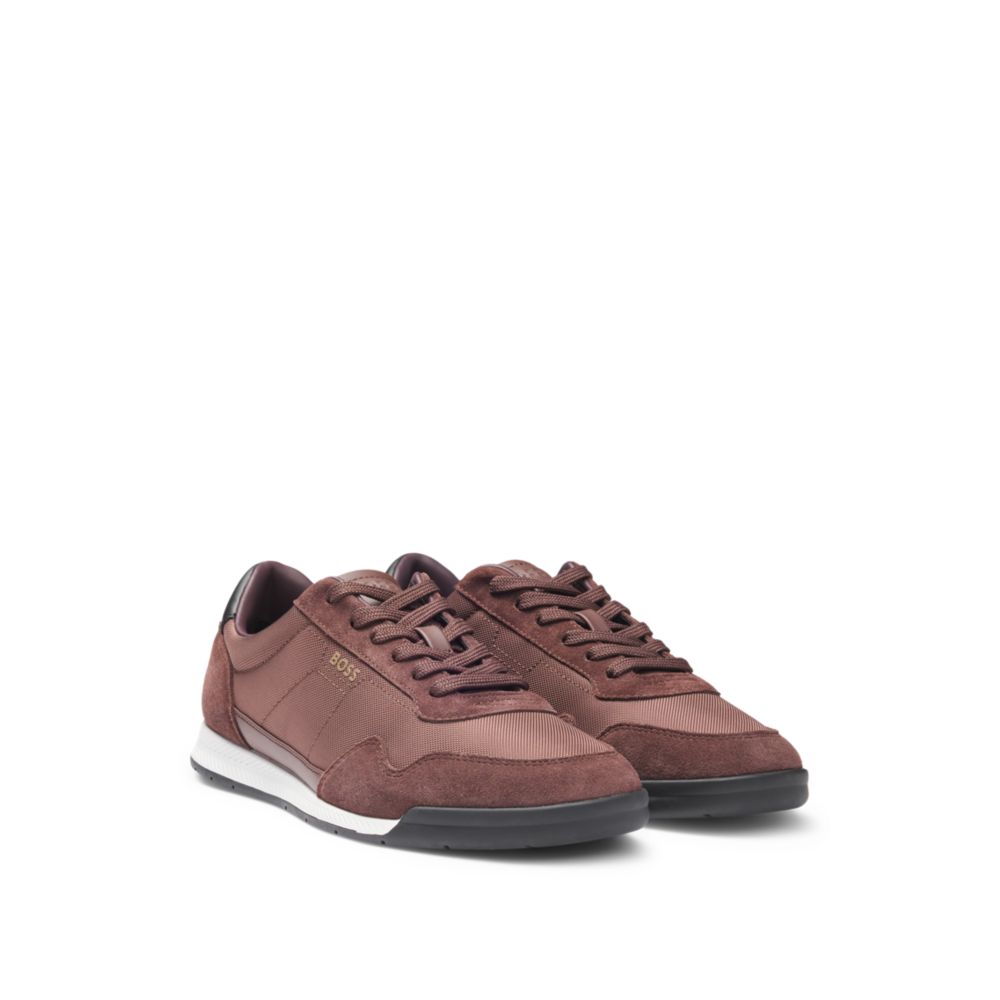 Кроссовки из комбинированного материала на шнуровке с замшевой отделкой BOSS, темно-красный
Кроссовки из комбинированного материала на шнуровке с замшевой отделкой BOSS, темно-красный