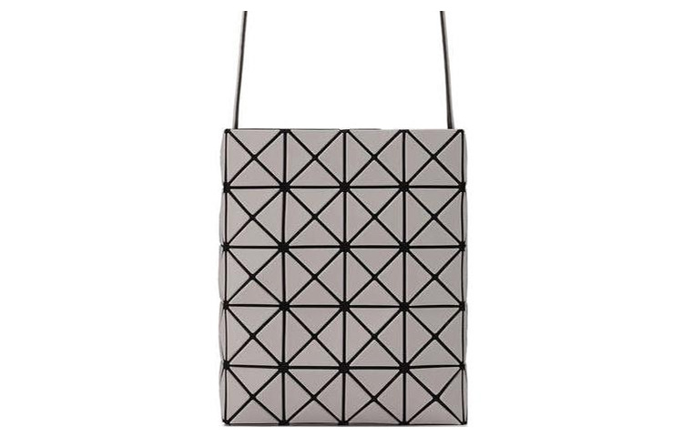 ISSEY MIYAKE Призма нейлоновая сумка через плечо
ISSEY MIYAKE Призма нейлоновая сумка через плечо