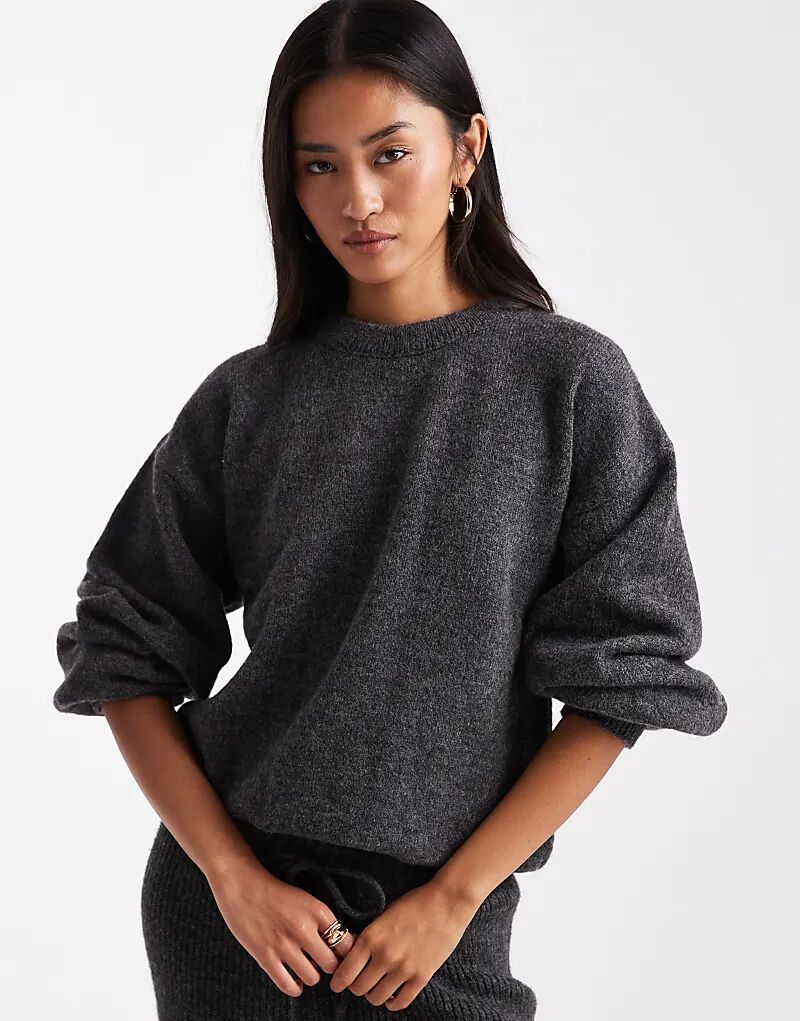 Блузон-джемпер ASOS DESIGN с завязкой по низу, цвет «уголь»
Блузон-джемпер ASOS DESIGN с завязкой по низу, цвет «уголь»