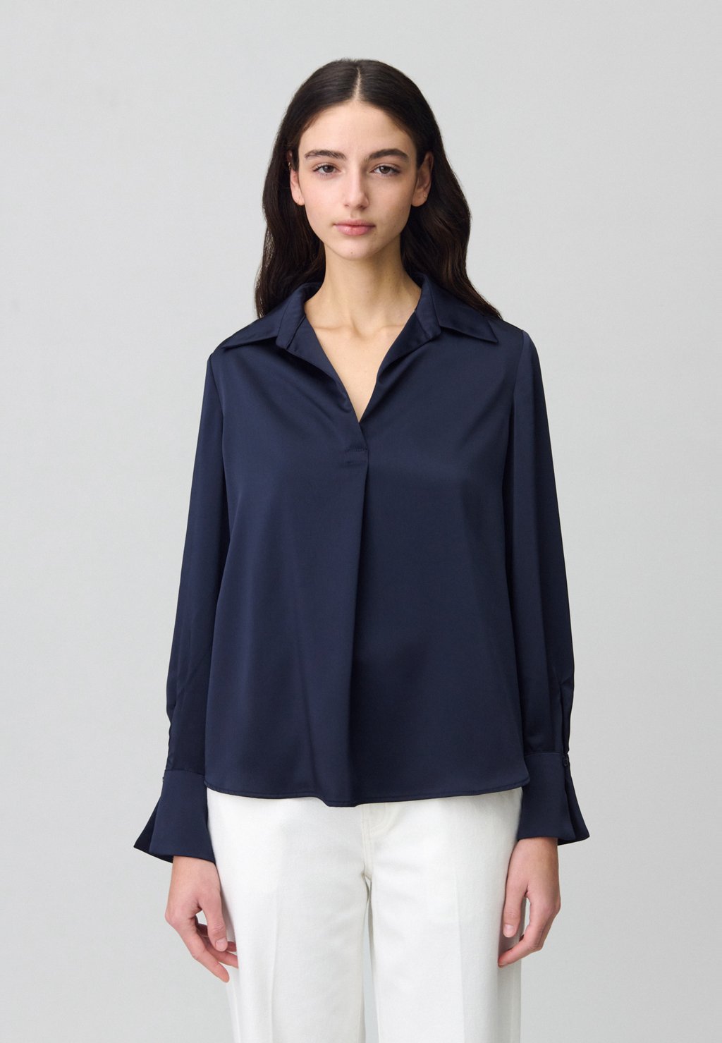 Блуза BLUES Claudie Pierlot, темно-синий
Блуза BLUES Claudie Pierlot, темно-синий