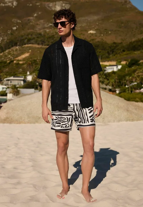 Плавки стандартного кроя с принтом в виде плитки. Next, Black White, Белый, Плавки стандартного кроя с принтом в виде плитки. Next, Black White
Плавки стандартного кроя с принтом в виде плитки. Next, Black White, Белый, Плавки стандартного кроя с принтом в виде плитки. Next, Black White