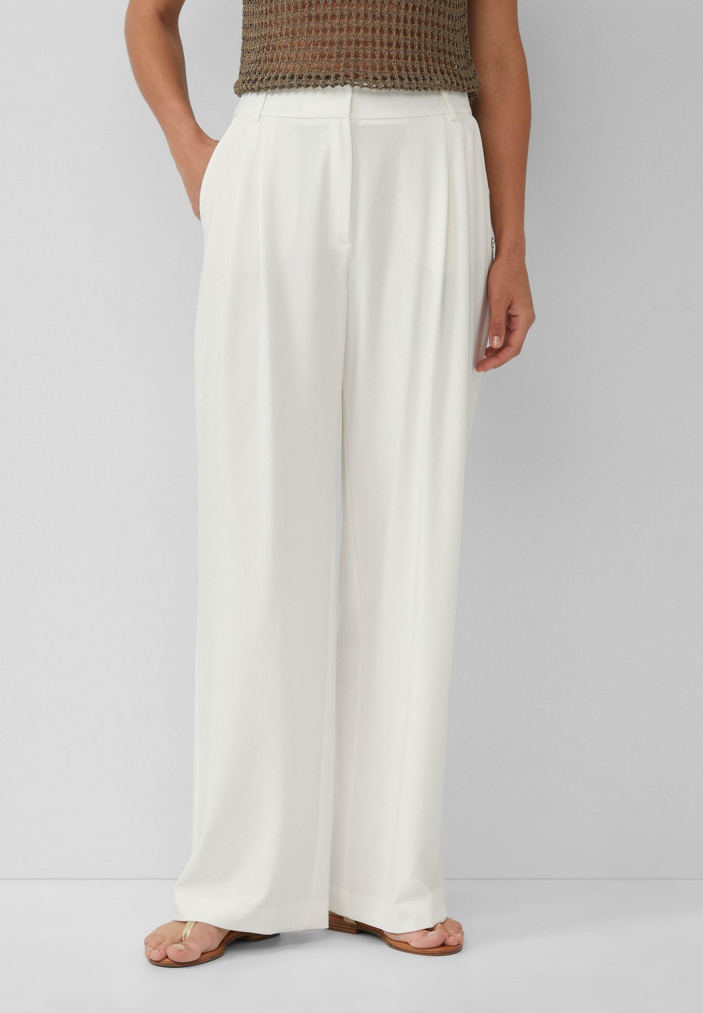 Брюки s.Oliver BLACK LABEL, кремовый
Брюки s.Oliver BLACK LABEL, кремовый