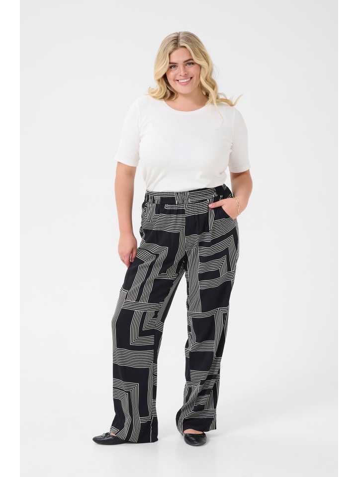 KAFFE curve Повседневные брюки KCdonna стандартного кроя в черно-бежевой расцветке с графическим рисунком
KAFFE curve Повседневные брюки KCdonna стандартного кроя в черно-бежевой расцветке с графическим рисунком