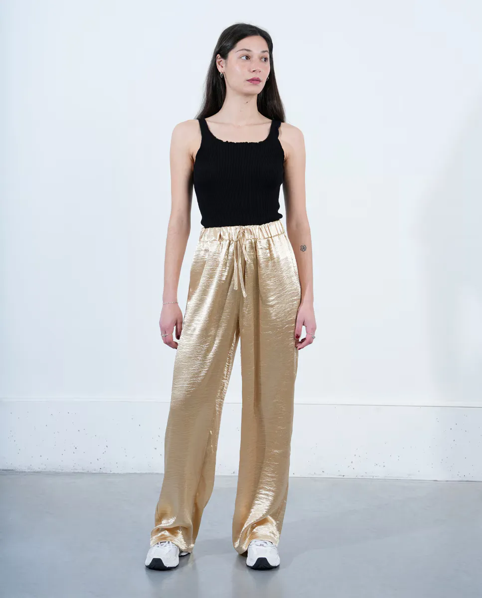 Женские брюки длинные металлизированного цвета Lili Sidonio, золотой
Женские брюки длинные металлизированного цвета Lili Sidonio, золотой