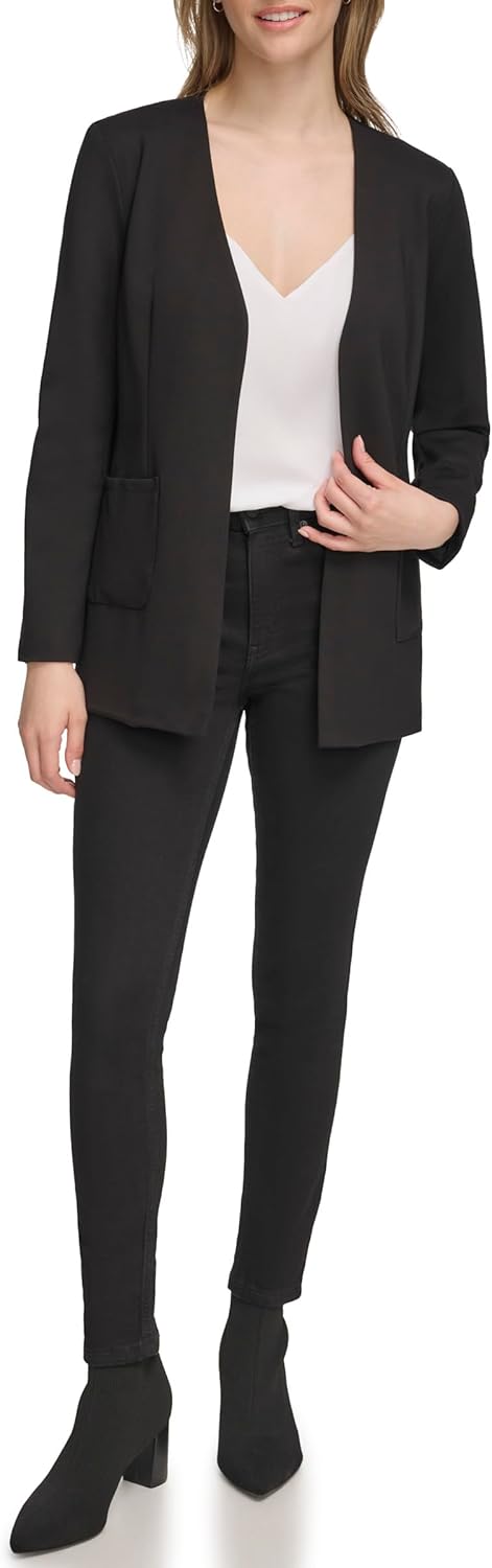 Женская легкая куртка Calvin Klein с V-образным вырезом и практичными карманами (стандартный и большой размер), Black
Женская легкая куртка Calvin Klein с V-образным вырезом и практичными карманами (стандартный и большой размер), Black