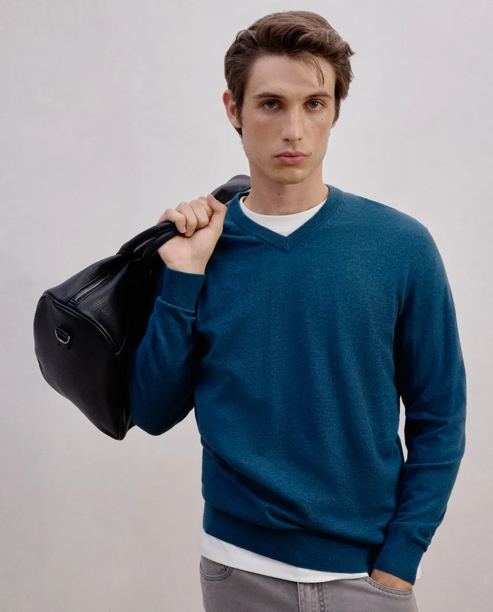 Мужской свитер с V-образным вырезом Dustin, зеленый
Мужской свитер с V-образным вырезом Dustin, зеленый