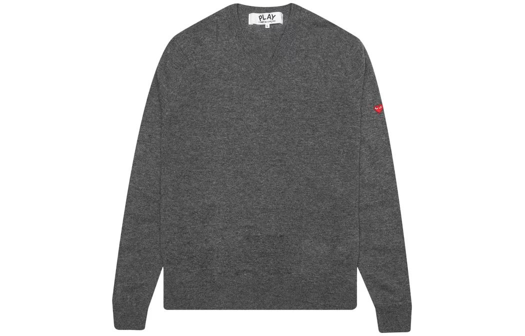 Свитер мужской серый CDG Play
Свитер мужской серый CDG Play