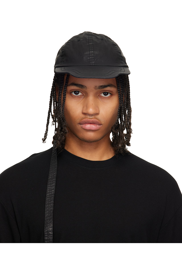 Julius Кап, черный
Julius Кап, черный