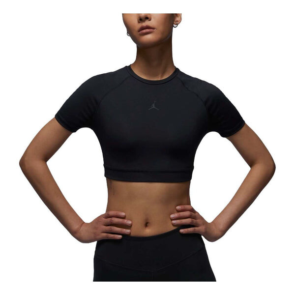 Футболка sport bodycon performance t-shirt asia sizing 'black' Air Jordan, черный
Футболка sport bodycon performance t-shirt asia sizing 'black' Air Jordan, черный