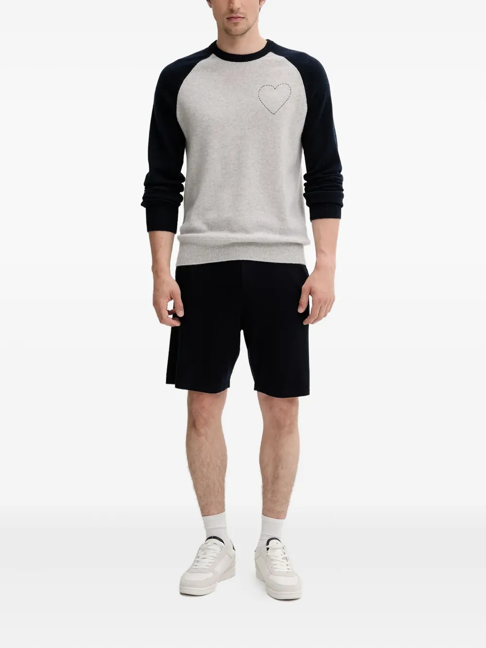 Шорты с вышитым логотипом From Future, синий
Шорты с вышитым логотипом From Future, синий