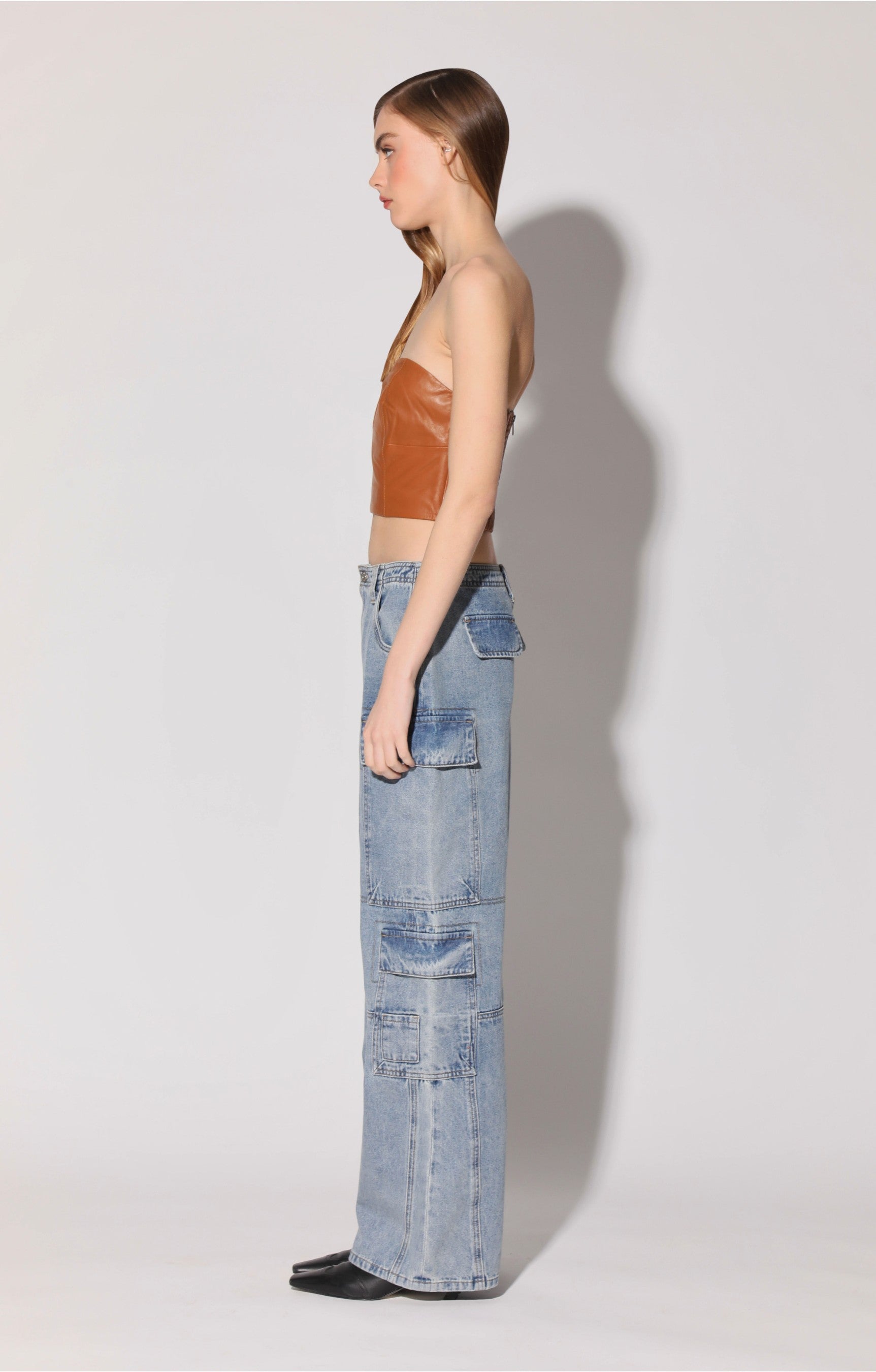 Топ Tanvi, верблюжий - кожа Walter Baker, коричневый
Топ Tanvi, верблюжий - кожа Walter Baker, коричневый