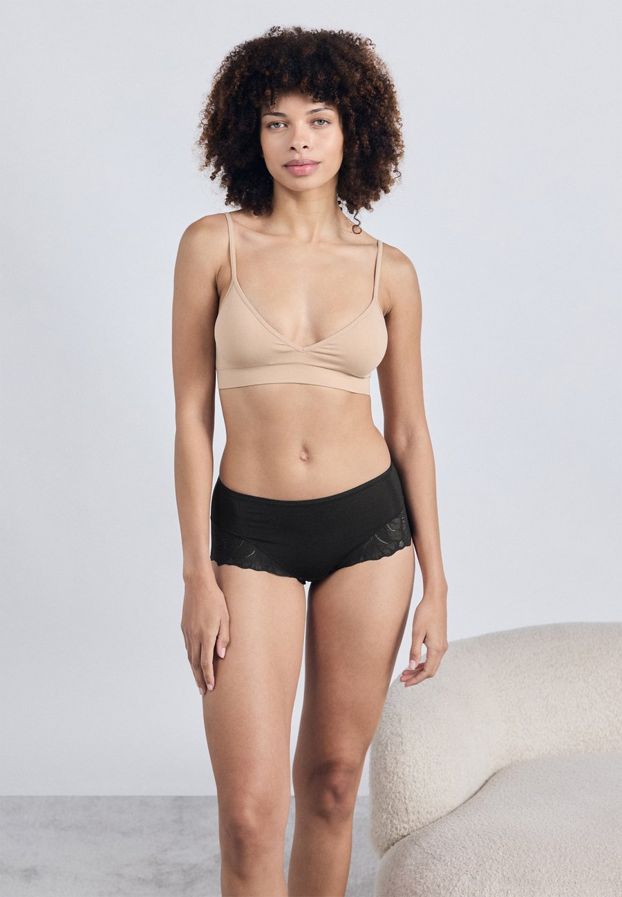 Брифы Lindex BLENDA BRIEF 2 PACK, Black
Брифы Lindex BLENDA BRIEF 2 PACK, Black