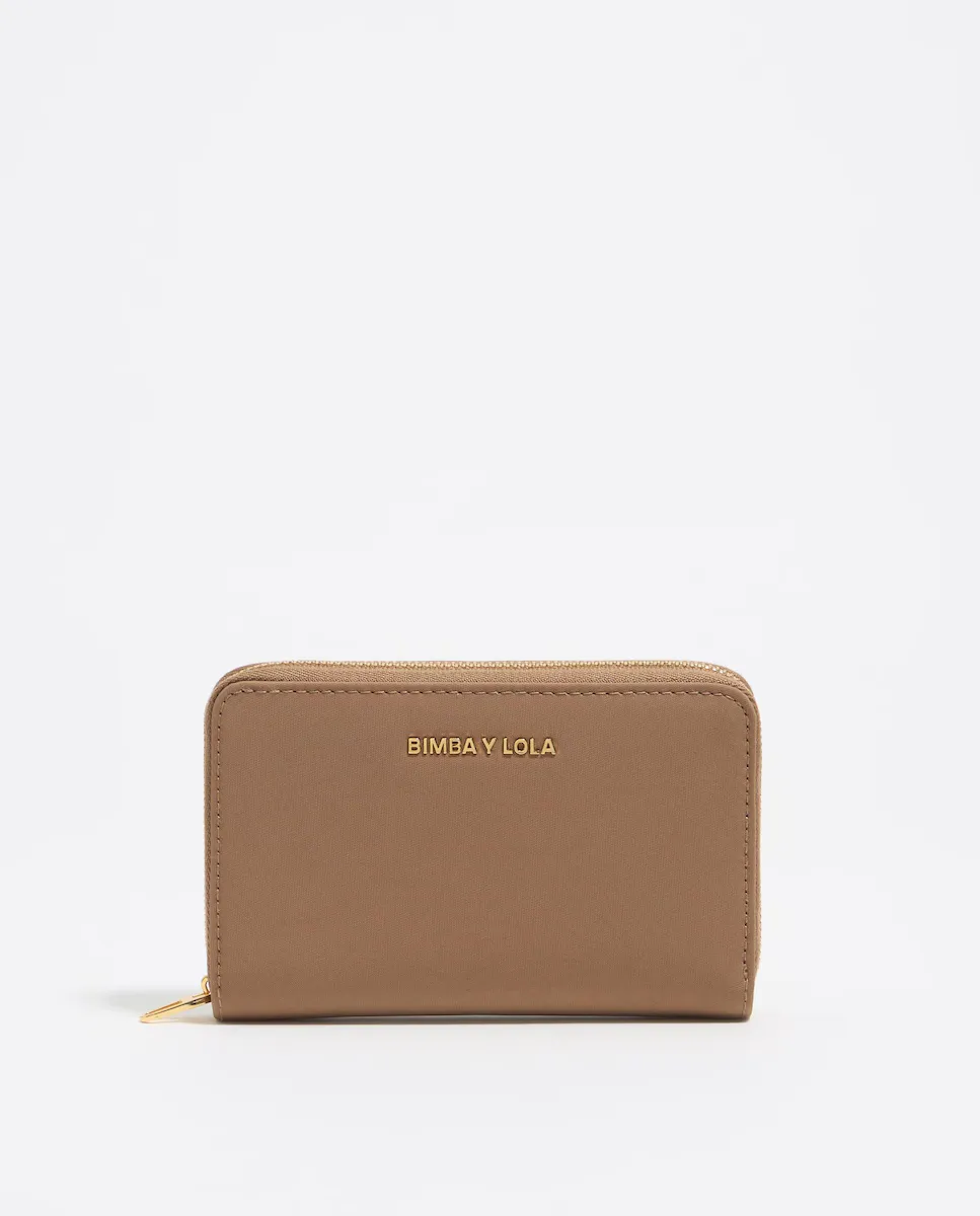 Горизонтальный нейлоновый женский кошелек Bimba y Lola, коричневый
Горизонтальный нейлоновый женский кошелек Bimba y Lola, коричневый