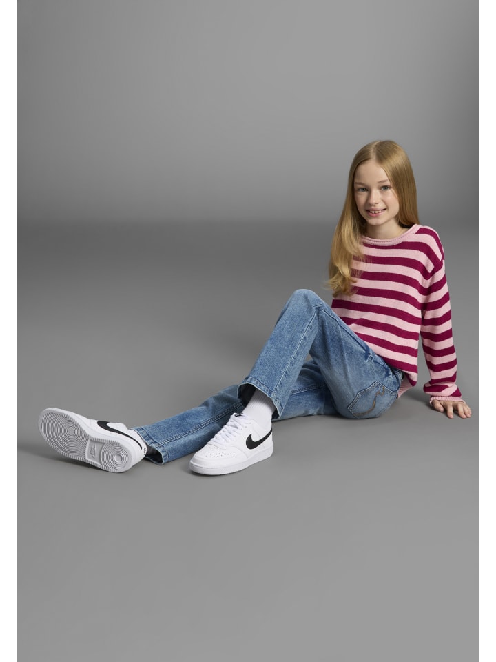 Полосатый бордовый вязаный свитер Kidsworld
Полосатый бордовый вязаный свитер Kidsworld