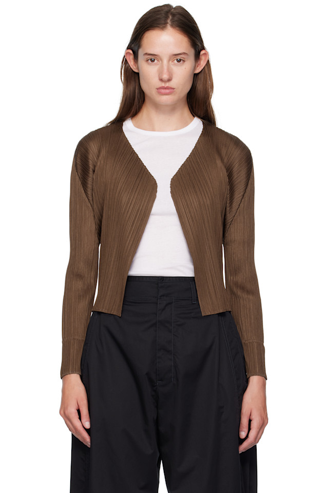 Pleats Please Issey Miyake Новые яркие базовые вещи июня: кардиган №4
Pleats Please Issey Miyake Новые яркие базовые вещи июня: кардиган №4