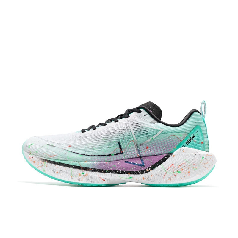 XTEP 360X Абразивостойкие низкие кроссовки для длительного бега и спринта мужские Тёмная ночь Иридесцент - Классический белый/Аврора зелёный, цвет Classic White/Aurora Green 
XTEP 360X Абразивостойкие низкие кроссовки для длительного бега и спринта мужские Тёмная ночь Иридесцент - Классический белый/Аврора зелёный, цвет Classic White/Aurora Green