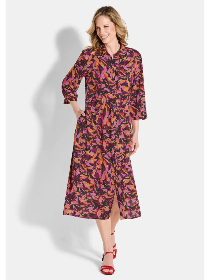 Платье-рубашка. Струящееся платье из вискозы с планкой на пуговицах красного цвета с узором. GOLDNER
Платье-рубашка. Струящееся платье из вискозы с планкой на пуговицах красного цвета с узором. GOLDNER