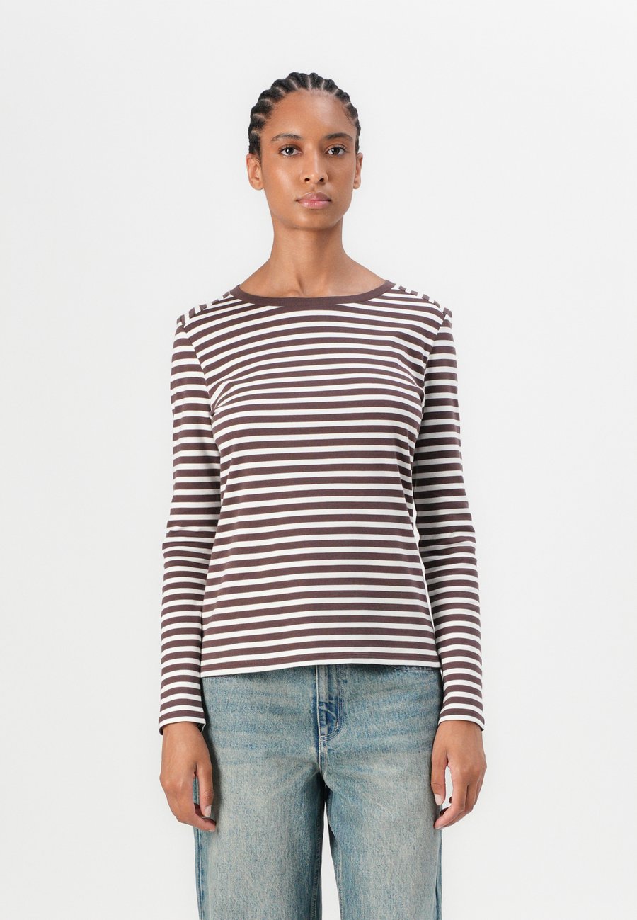 Топ TOM TAILOR DENIM STRIPED INTERLOCK , Brown/White/Multi-Coloured
Топ TOM TAILOR DENIM STRIPED INTERLOCK , Brown/White/Multi-Coloured