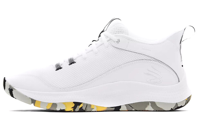 Баскетбольные кроссовки унисекс Under Armour CURRY
Баскетбольные кроссовки унисекс Under Armour CURRY