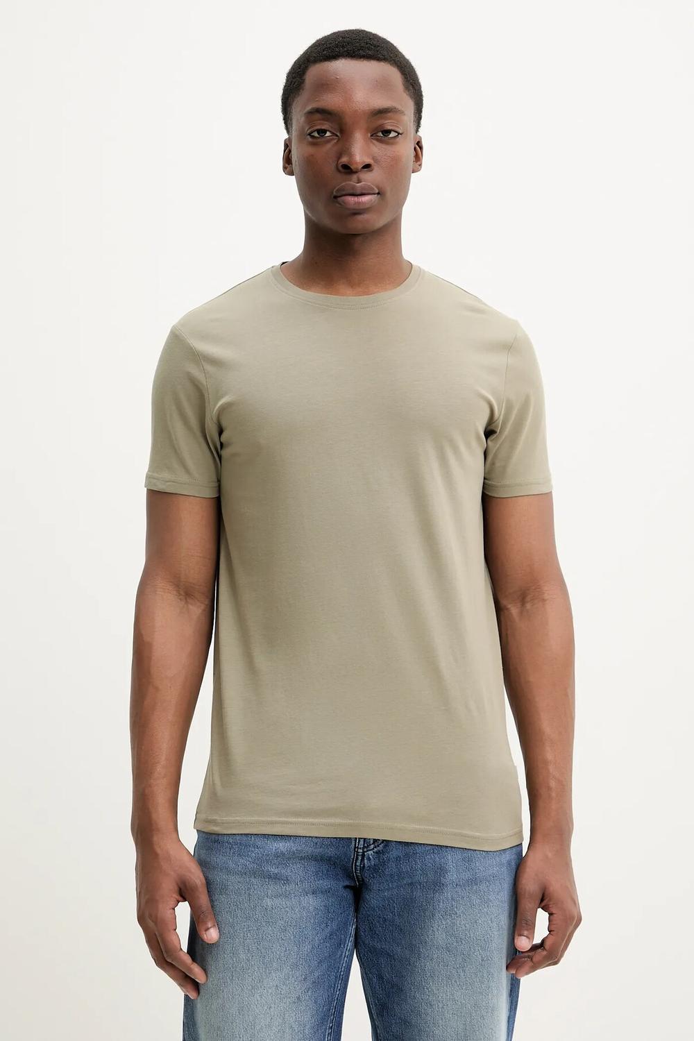 Футболка из цельного хлопка ROCK Solid, зеленый
Футболка из цельного хлопка ROCK Solid, зеленый