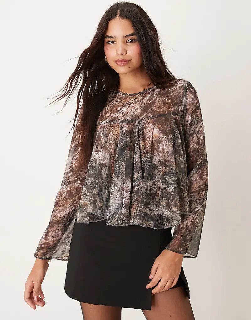 Топ-годе с длинными рукавами и размытым абстрактным принтом ASOS DESIGN
Топ-годе с длинными рукавами и размытым абстрактным принтом ASOS DESIGN