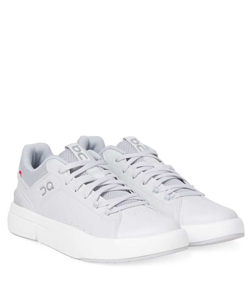 Кроссовки The Roger Youth On Kids, Front \ Silver
Кроссовки The Roger Youth On Kids, Front \ Silver