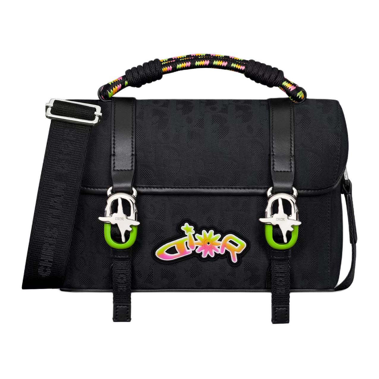 DIOR Сумка наплечная нейлоновая Льюиса Хэмилтона
DIOR Сумка наплечная нейлоновая Льюиса Хэмилтона