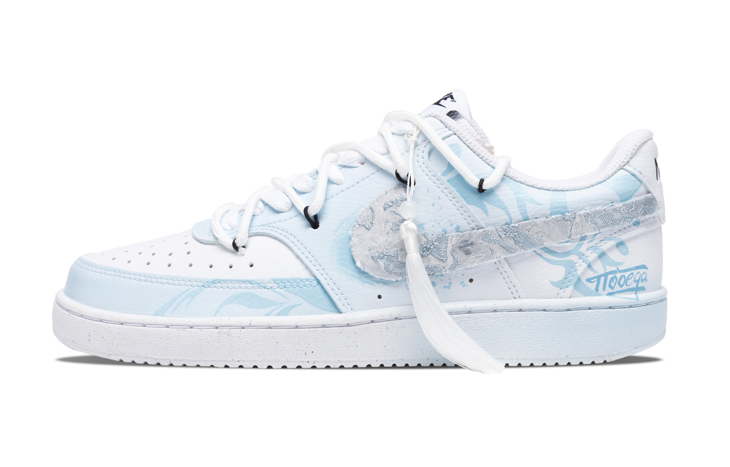 Nike Court Vision 1 устойчивые к истиранию низкие скейтборд кроссовки для мужчин light blue
Nike Court Vision 1 устойчивые к истиранию низкие скейтборд кроссовки для мужчин light blue