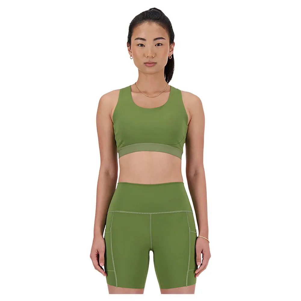 Спортивный бюстгальтер New Balance Sleek Medium Support Pocket Medium Impact, зеленый
Спортивный бюстгальтер New Balance Sleek Medium Support Pocket Medium Impact, зеленый