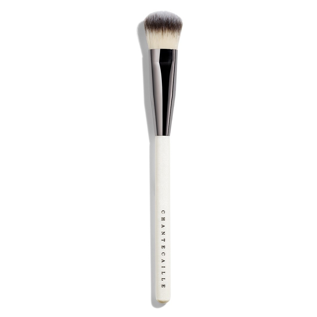 Кисть для лица foundation and mask brush Chantecaille, количество 1 шт.
Кисть для лица foundation and mask brush Chantecaille, количество 1 шт.