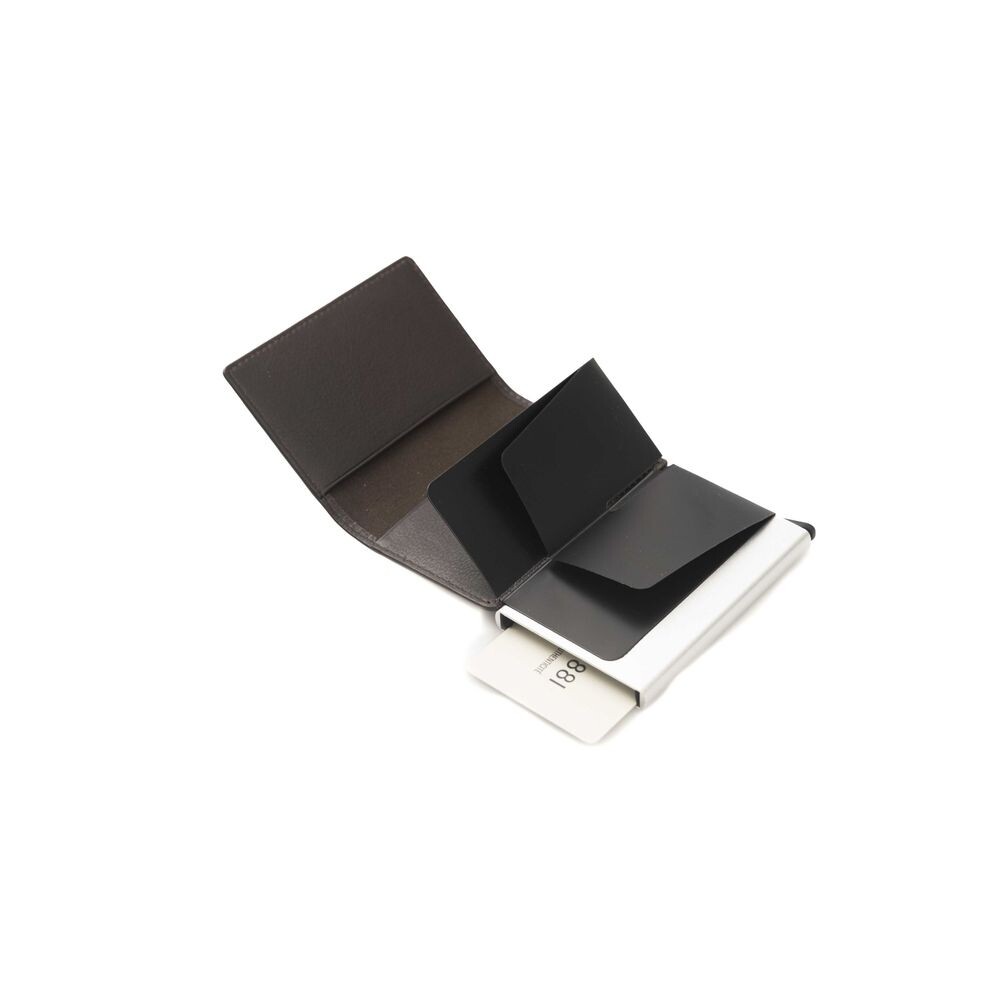 Cerruti 1881 Элегантный кожаный мужской кошелек в два сложения, коричневый
Cerruti 1881 Элегантный кожаный мужской кошелек в два сложения, коричневый