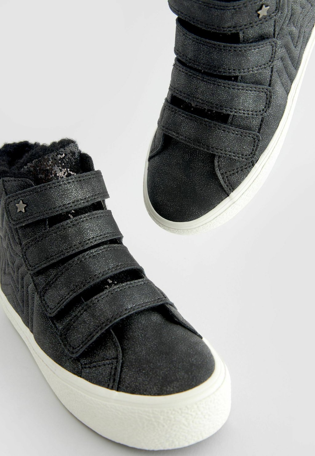 Высокие кроссовки Next, черный
Высокие кроссовки Next, черный