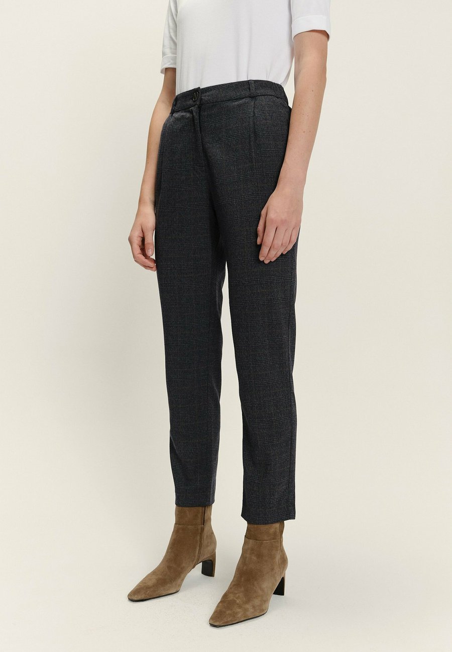 Брюки Greenpoint Trousers, Dark Grey
Брюки Greenpoint Trousers, Dark Grey