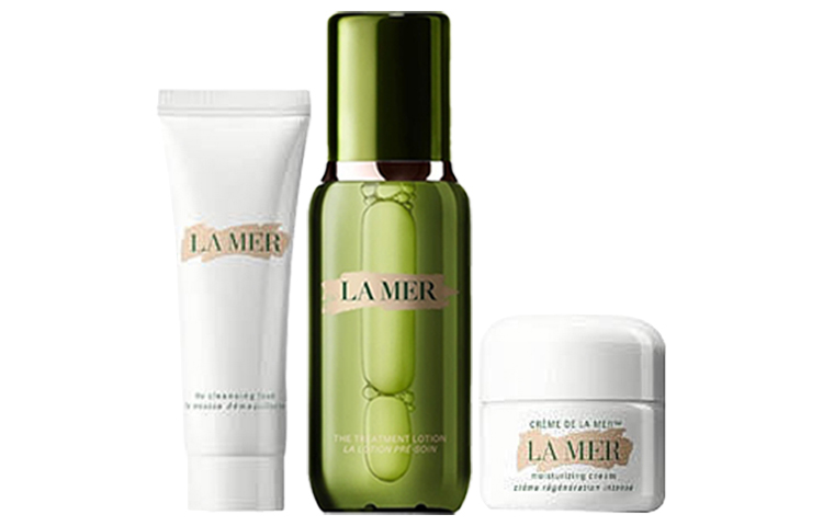 HAILANZHIMI набор для ухода за кожей с эссенцией, кремом и очищающим средством успокаивающее увлажняющее очищение 30мл+100мл+15мл LA MER
HAILANZHIMI набор для ухода за кожей с эссенцией, кремом и очищающим средством успокаивающее увлажняющее очищение 30мл+100мл+15мл LA MER