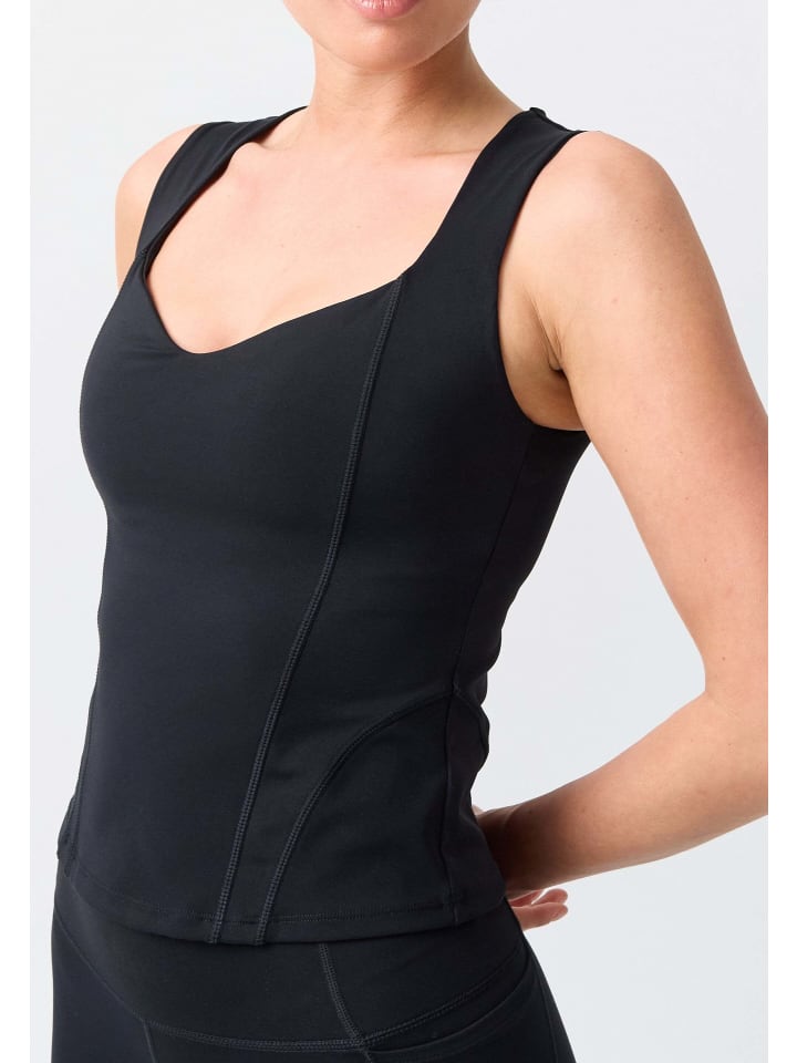 Топ OCEANSAPART, черный
Топ OCEANSAPART, черный