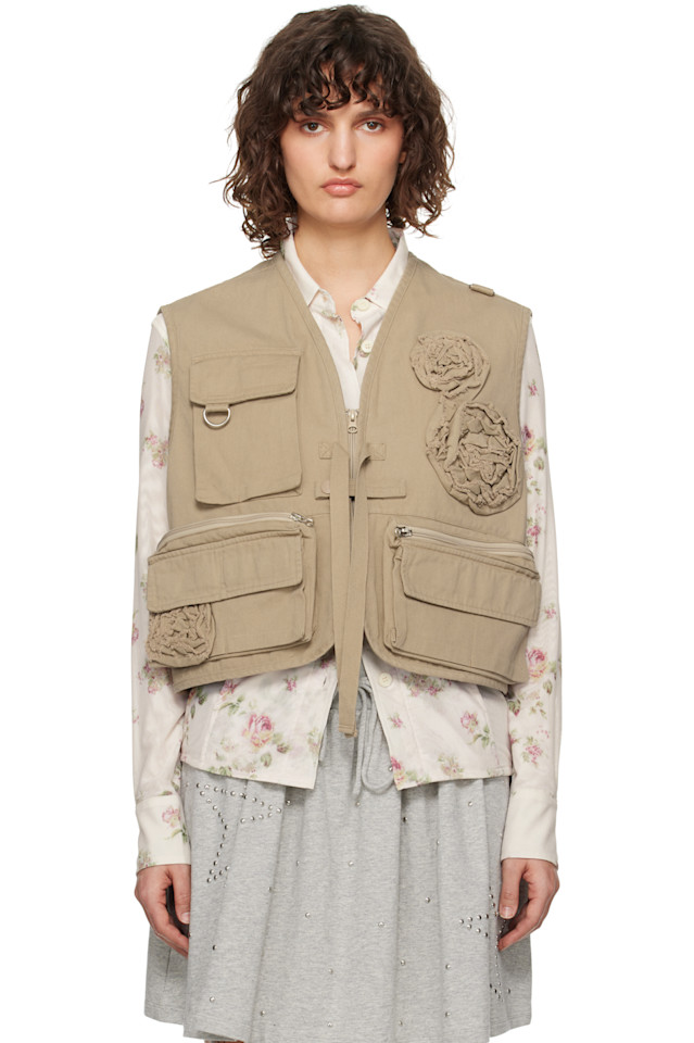 Жилет с аппликацией и карманами Open Yy, бежевый
Жилет с аппликацией и карманами Open Yy, бежевый