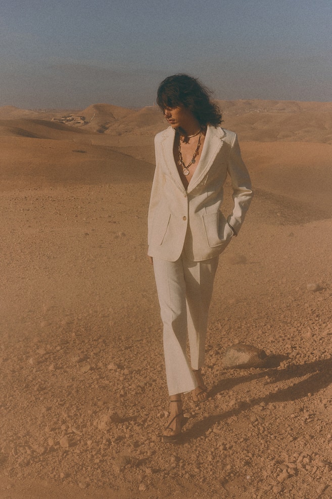 Элегантные брюки от костюма H&M, бежевый
Элегантные брюки от костюма H&M, бежевый